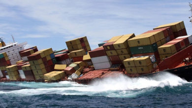 sinking-container-ship