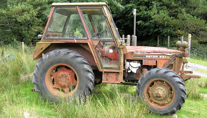 abandoned-tractor